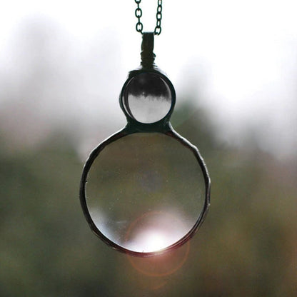 Rynx | Magnifying necklace