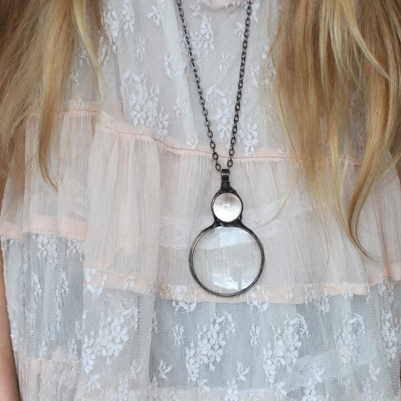 Rynx | Magnifying necklace