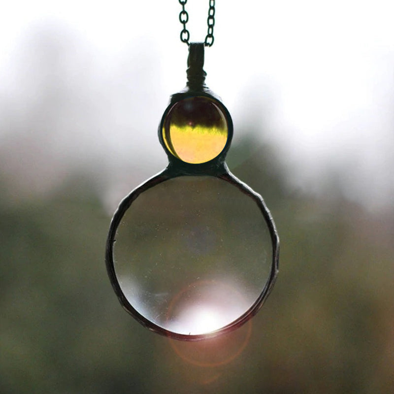 Rynx | Magnifying necklace