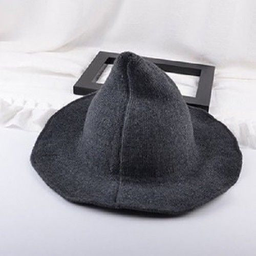 RYNX | Modern Witch Hat Dark gray