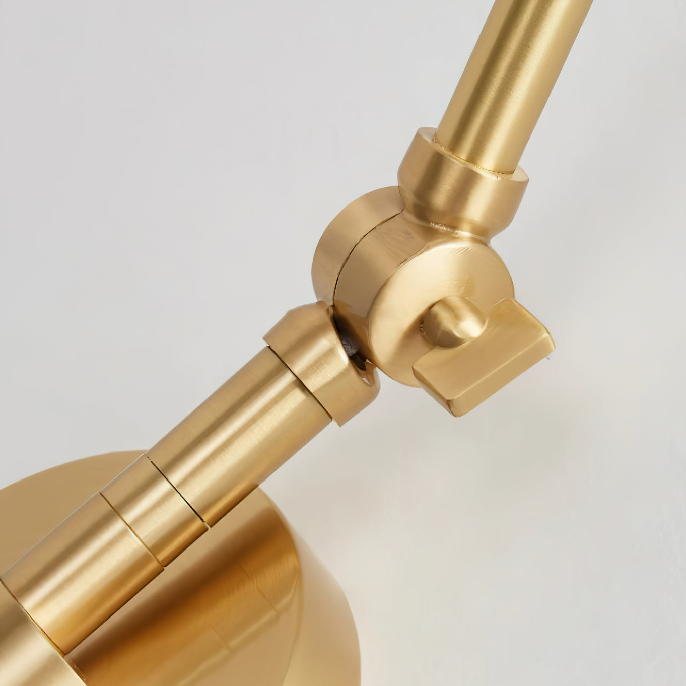 Rynx | Green Bell Wall Lamp