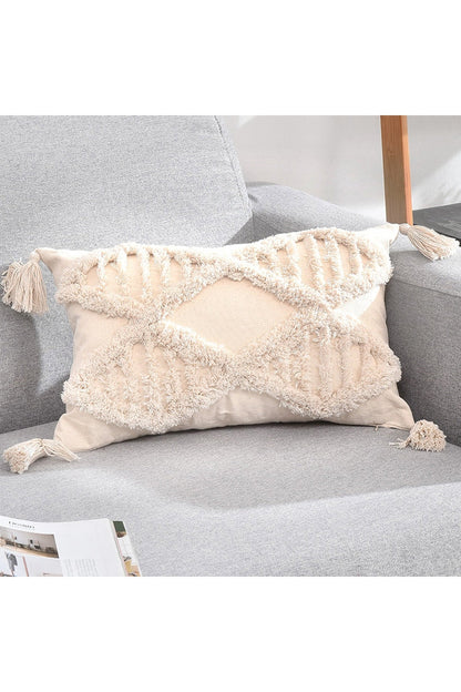 Rynx | tufted cushion cover