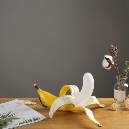 Rynx | Chiquita Charm - Playful table lamp with banana and USB connection | Perfect addition to any home or office
