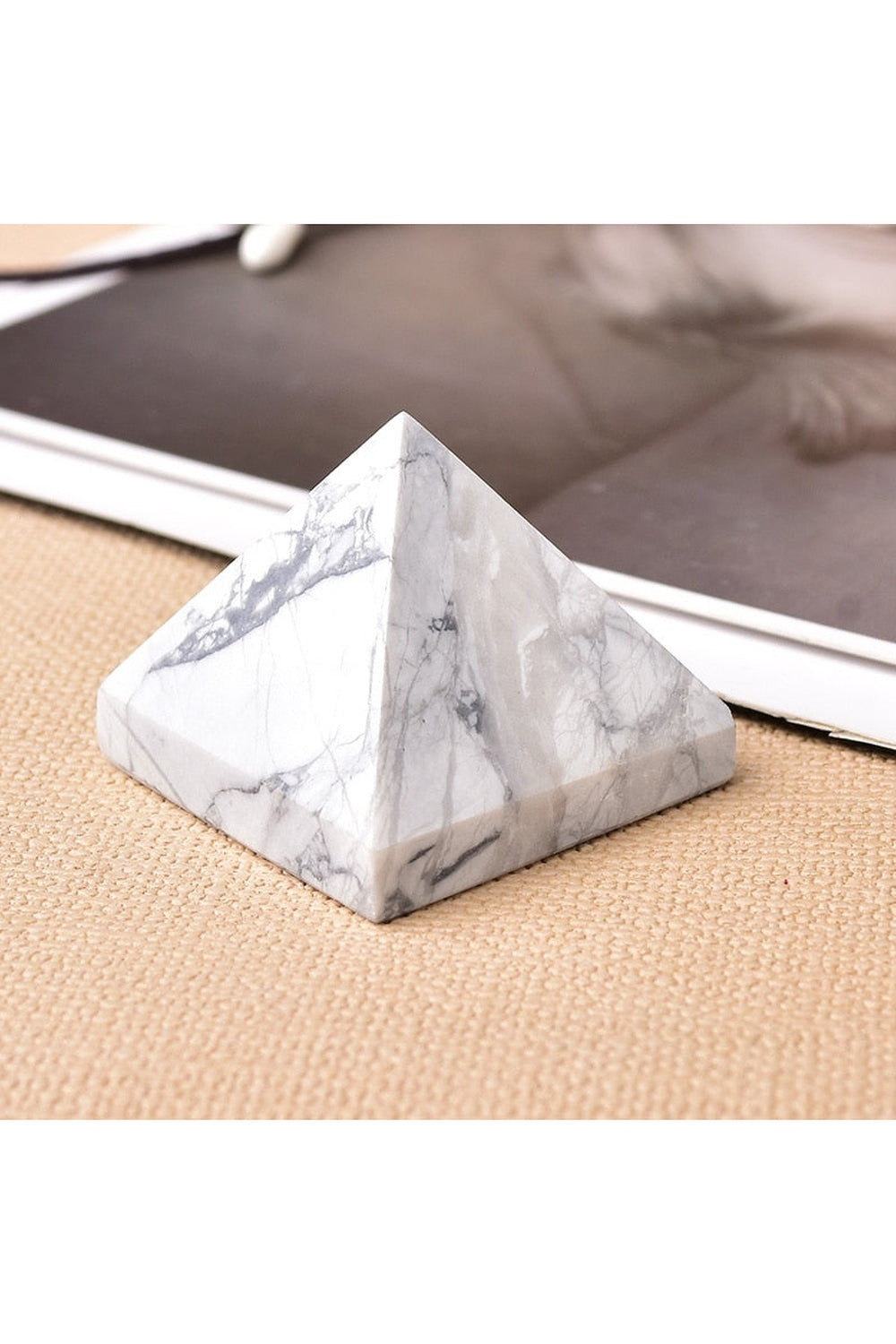 Rynx | Healing Crystal Pyramid