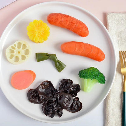 Rynx | Realistic Miniature Steak Replica for Dollhouses – Perfect Fake Food Props for Creative Play and Photography