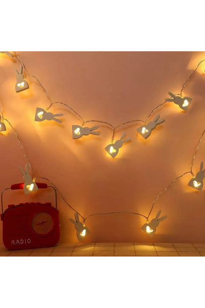 Rynx | Easter lights
