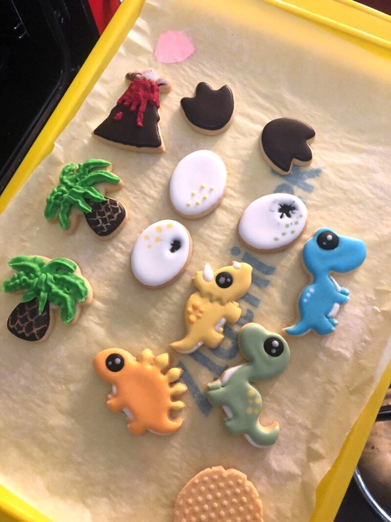 Rynx | Dino Cookie Cutters 8-piece Set