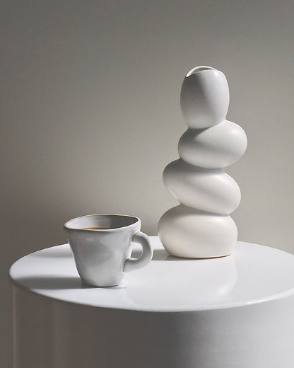 Rynx | Minimalist Porcelain Vase
