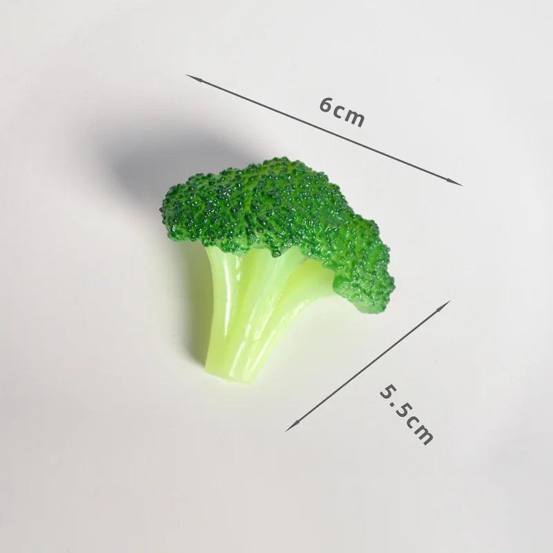 Rynx | Realistic Miniature Steak Replica for Dollhouses – Perfect Fake Food Props for Creative Play and Photography