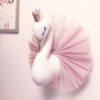 Rynx | Wall Hanging Elegance