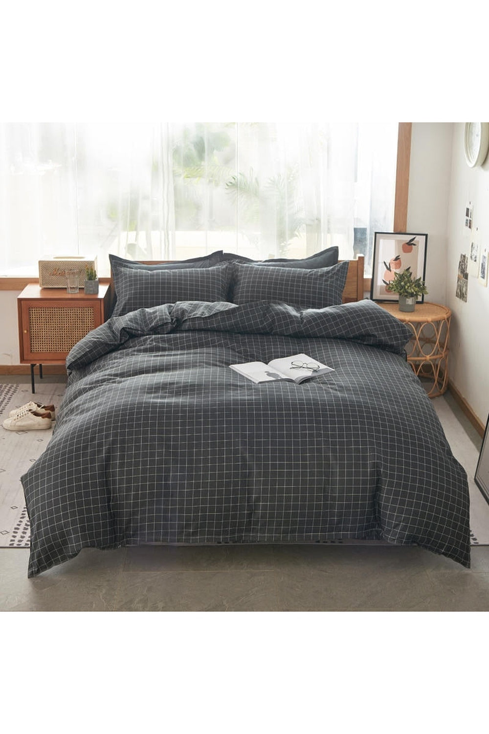 Rynx | Girl Themed Bedding Set