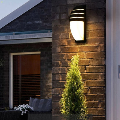 Rynx | LumeArc Modern Outdoor Wall Light – Timeless Design with Elegant Arch Shape