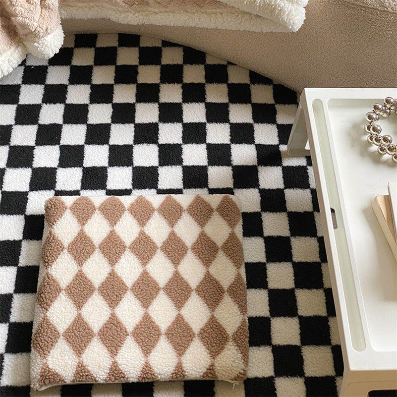 Rynx | PlaidComfort - Classic Checked Pillow