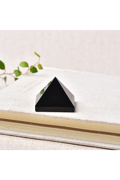 Rynx | Healing Crystal Pyramid