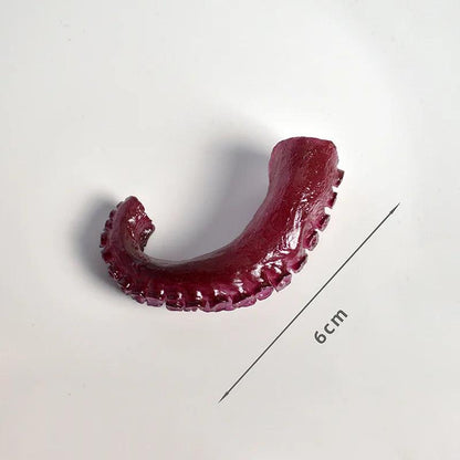 Rynx | Realistic Miniature Steak Replica for Dollhouses – Perfect Fake Food Props for Creative Play and Photography