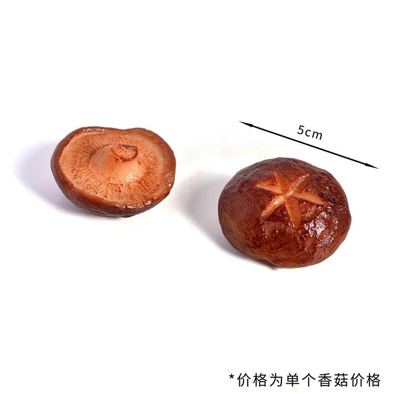 Rynx | Realistic Miniature Steak Replica for Dollhouses – Perfect Fake Food Props for Creative Play and Photography