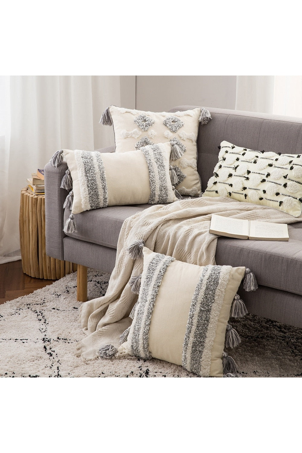 Rynx | tufted cushion cover