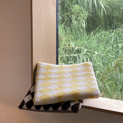 Rynx | PlaidComfort - Classic Checked Pillow