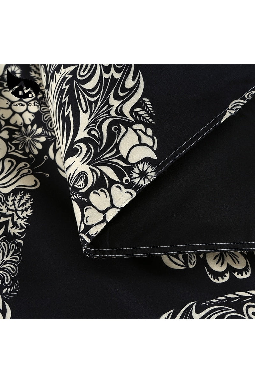 Rynx | Size Skull Themed Bedding Set