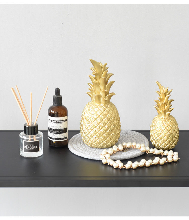 Rynx | vergoldete Ananas Objet d'Art