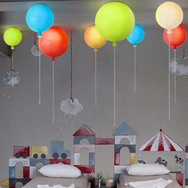 Rynx | Eternal Balloon Ceiling Lamp