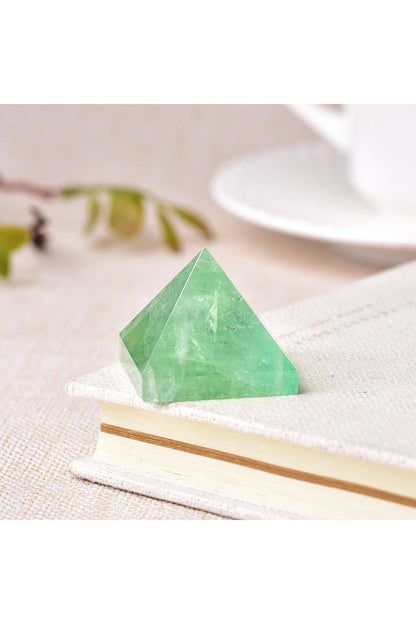 Rynx | Healing Crystal Pyramid