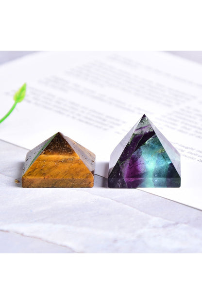 Rynx | Healing Crystal Pyramid