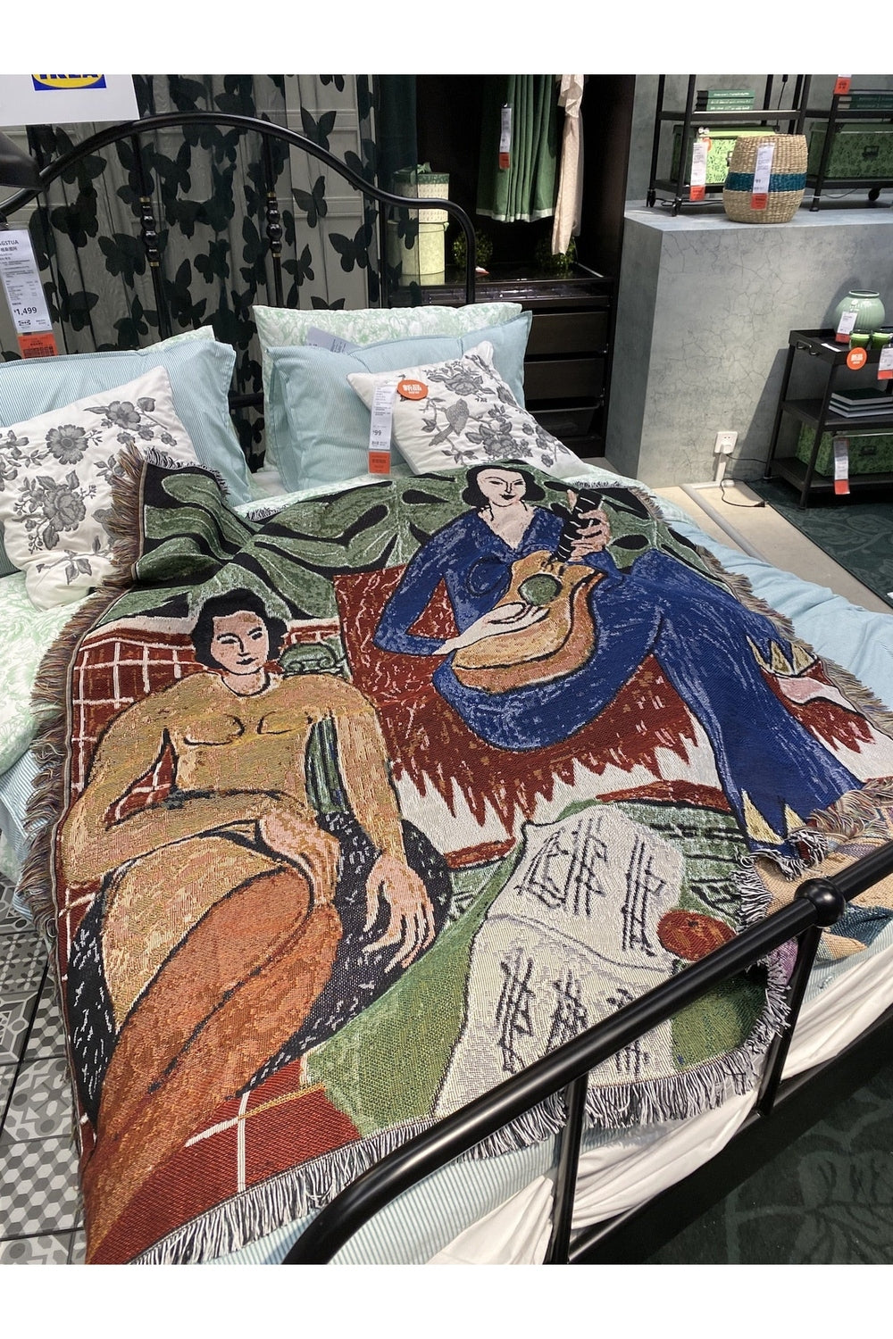 Rynx | The music themed blanket