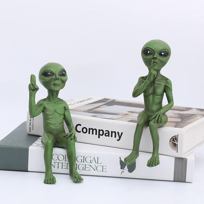 Rynx | Extraterrestrial Joy: Fantastic Alien Figures Garden Set