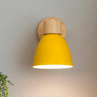 Rynx | Elegant wall application made of wood - modern and warm design