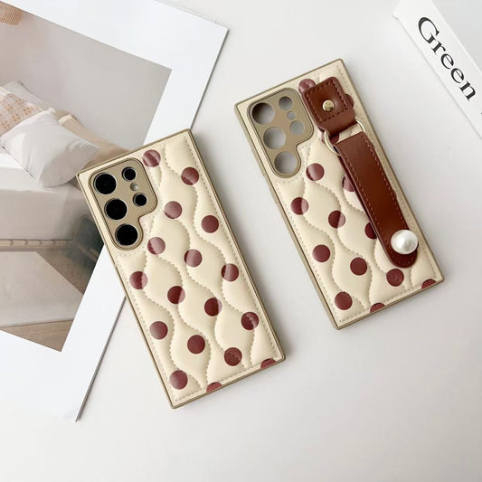 Rynx | Polka Dots Leather Case for Samsung with Belt Loop