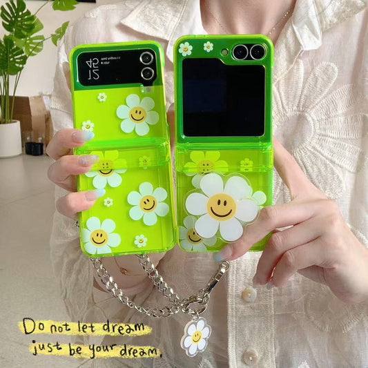 Rynx | Green Smiley Daisy Samsung Z Flip Case – Clear Floral Cover with Charm Chain