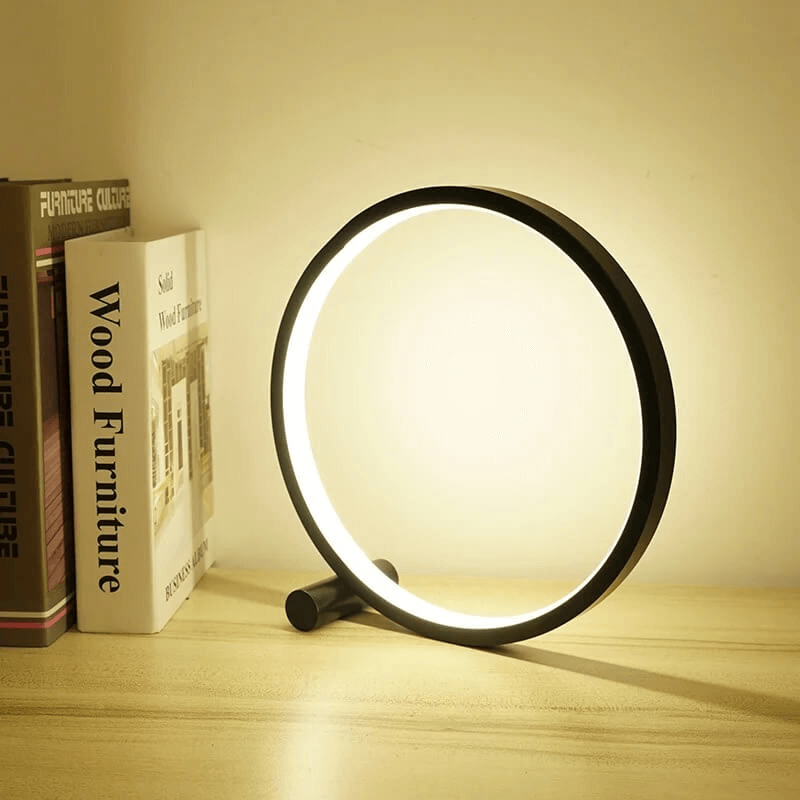 Rynx | Astro - Modern table lamp with practical touch function