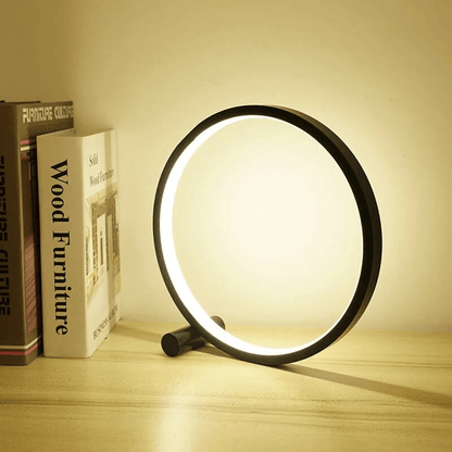 Rynx | Astro - Modern table lamp with practical touch function