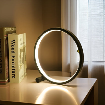 Rynx | Minimalist dimmable table lamp - EclipseAura lamp