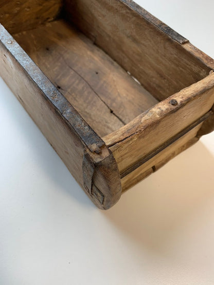 Rynx | Wooden Box Brick Shape Simple Used-Look Unique