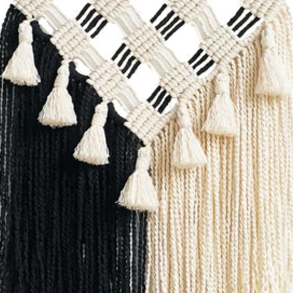 Rynx | Icono hand-knotted wall hanging