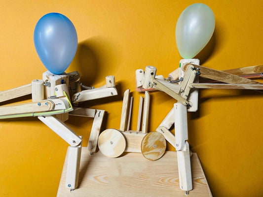 Rynx | Interactive Wood Balloon Battle Game