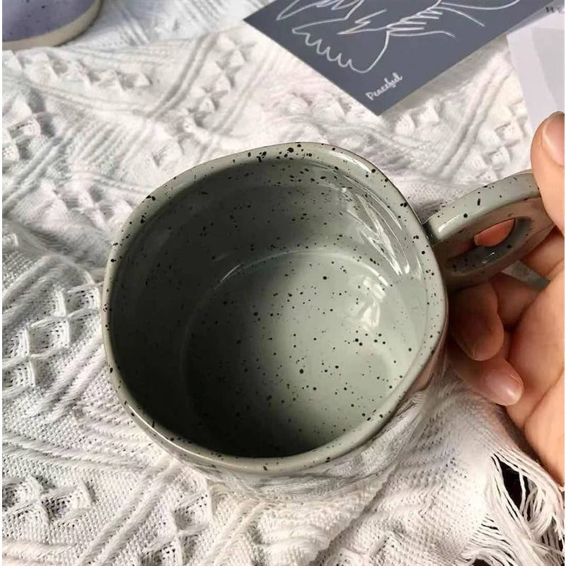 Rynx | Mug with ink dots in Pinterest style