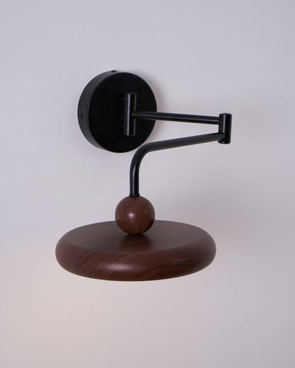 Rynx | Karlin Wall Light