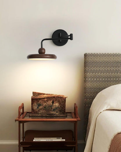 Rynx | Karlin Wall Light