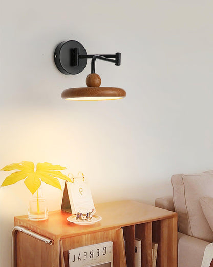 Rynx | Karlin Wall Light