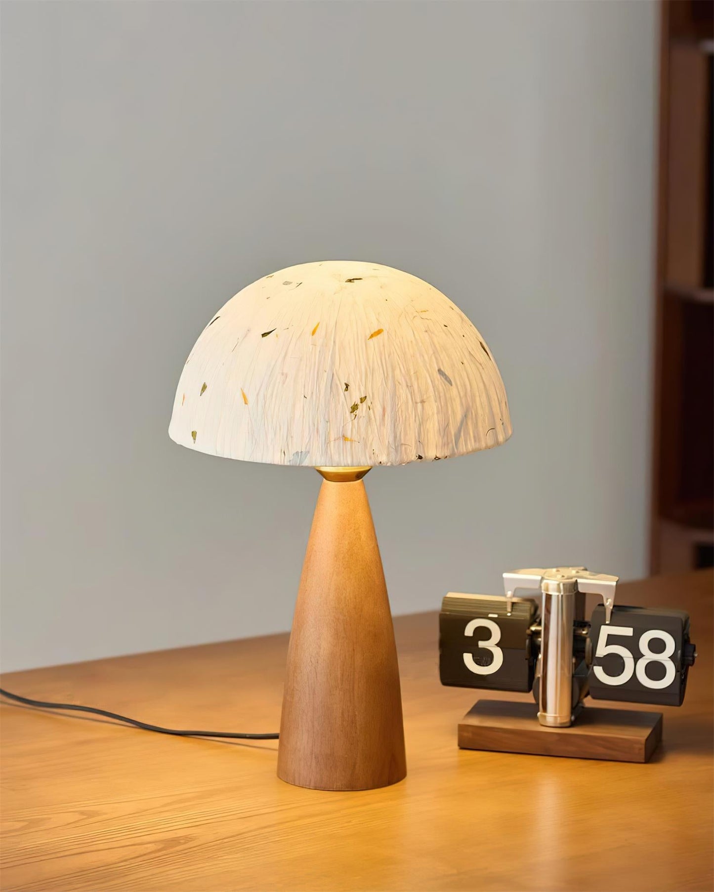 Rynx | Kent Wood Table Lamp