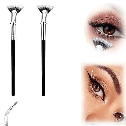 Rynx |  I Folding Eyelash Brush with Angled Head – Perfect for Hectic Mornings