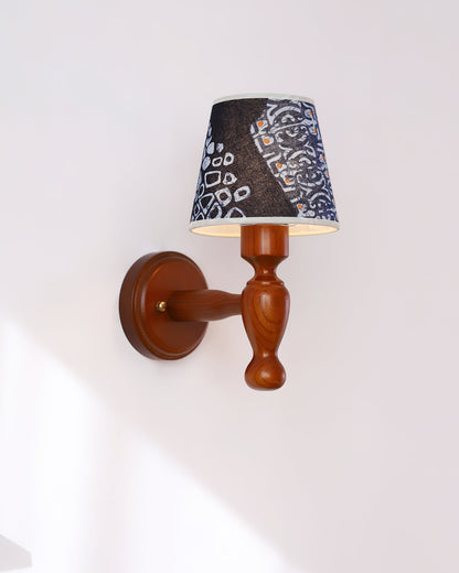 Rynx | Kuli Wood Wall Lamp