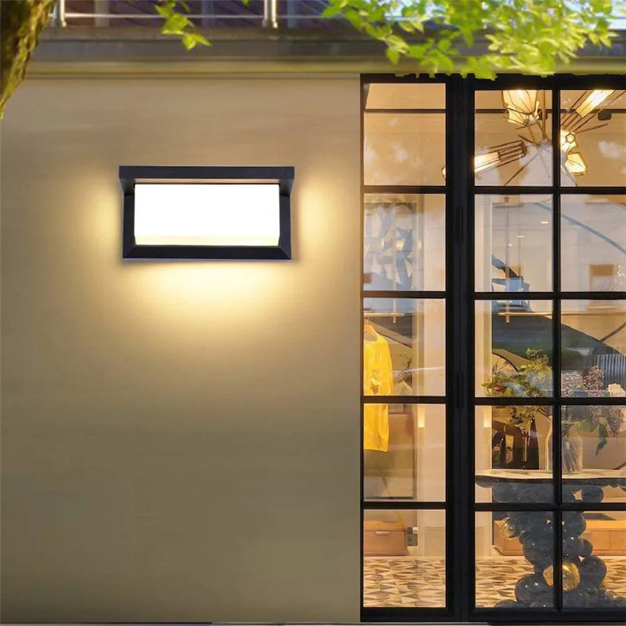 Rynx | NewTitle - Stylish Outdoor Wall Lighting