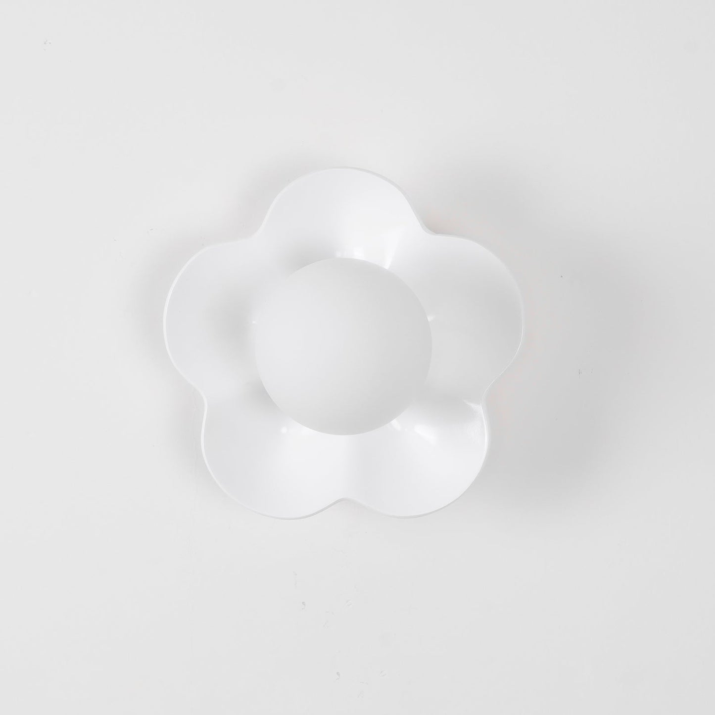 Rynx | La Fleur Plug In Wall Lamp