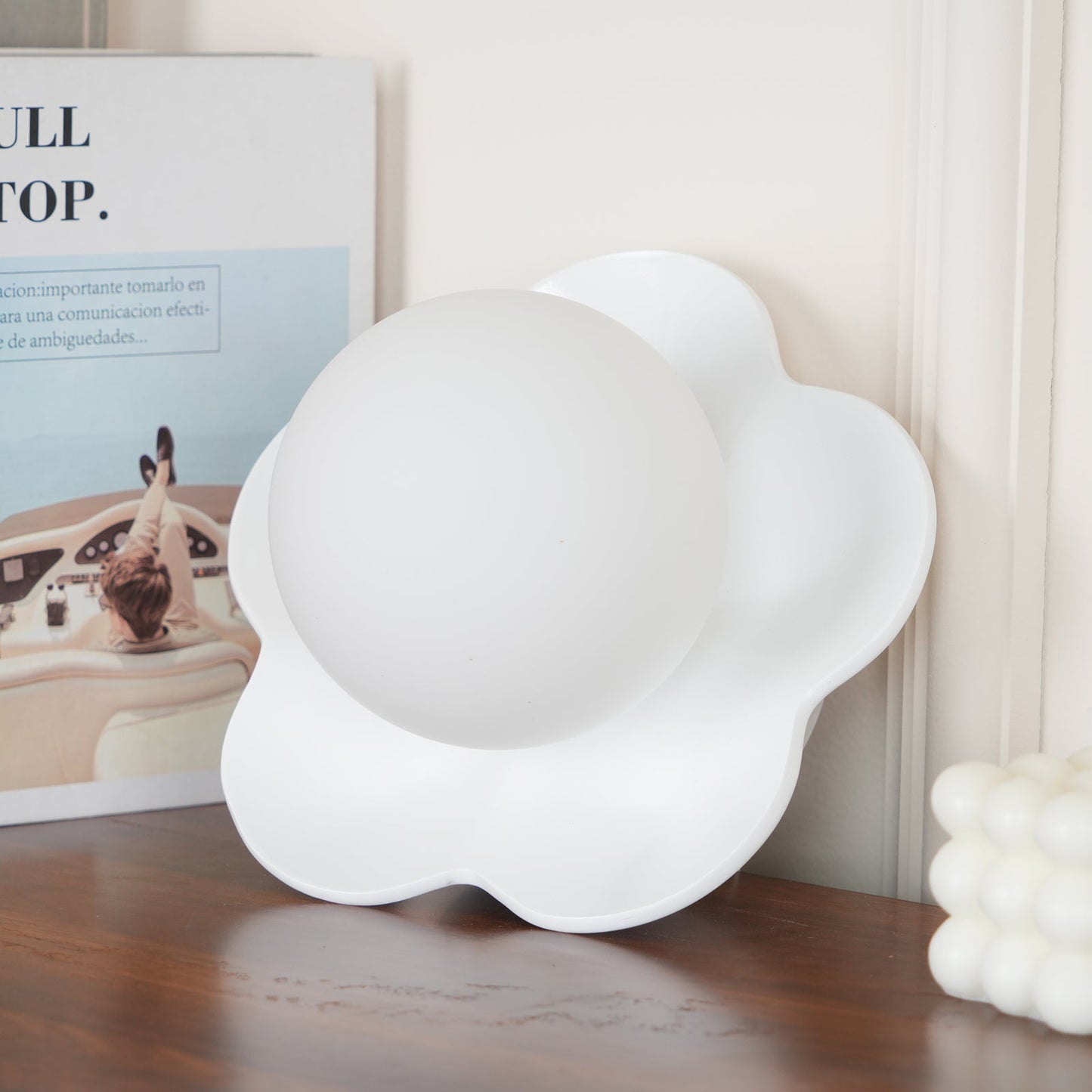 Rynx | La Fleur Plug In Wall Lamp