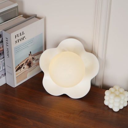 Rynx | La Fleur Plug In Wall Lamp