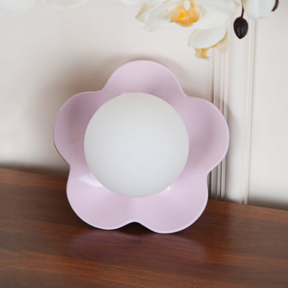 Rynx | La Fleur Plug In Wall Lamp